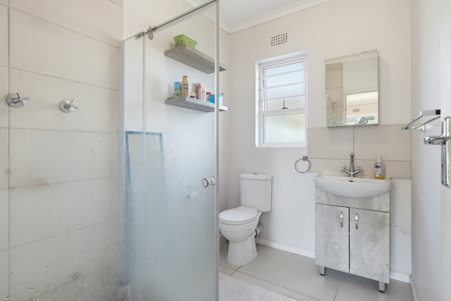4 Bedroom Property for Sale in Vredekloof East Western Cape
